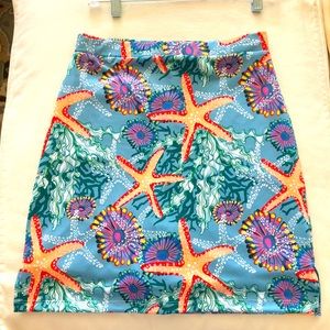 Skort …. Beacon Hill…. 19” long, size small. Bought in Vero Beach..size small